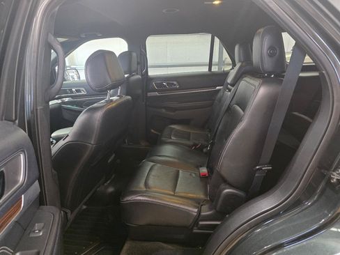Used 2016 Ford Explorer Limited AWD/4WD image 19