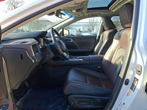 Used 2016 Lexus RX 450h AWD image 13