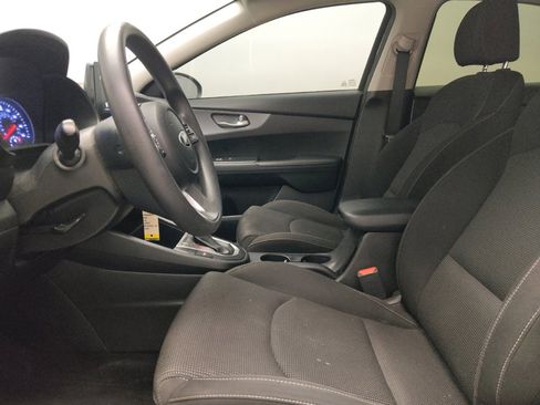 Used 2020 Kia Forte LXS FWD image 17