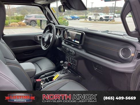New 2026 Jeep Gladiator Sport AWD/4WD image 28