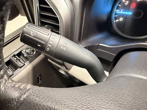 Used 2016 Ford F150 XLT w/ Equipment Group 301A Mid image 40