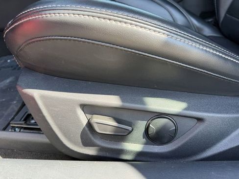 Used 2024 Ford Mustang Premium image 13