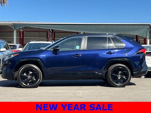 Used 2019 Toyota RAV4 XSE image 7