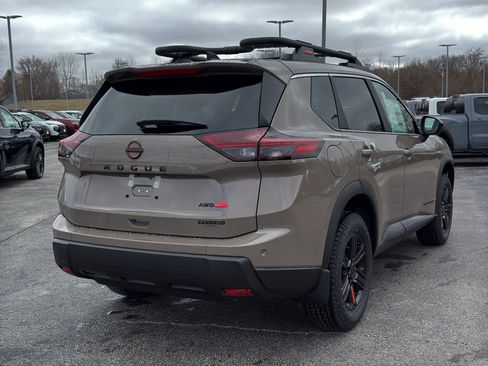 New 2026 Nissan Rogue SV AWD/4WD image 5