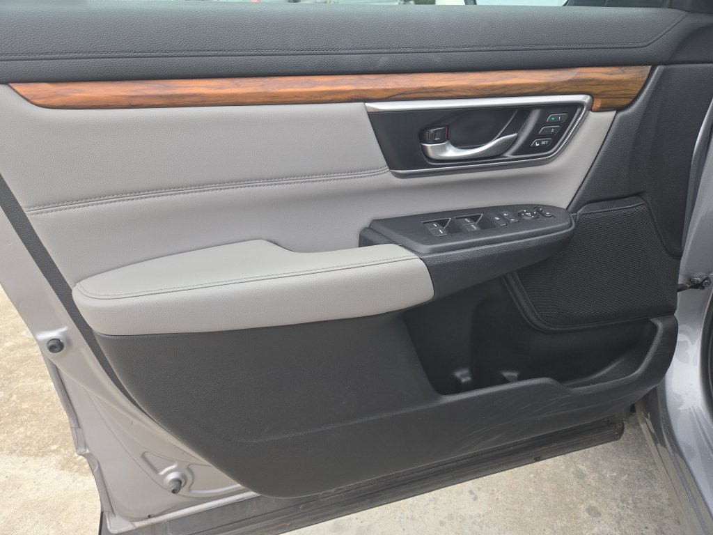 Used 2018 Honda CR-V EX-L image 10