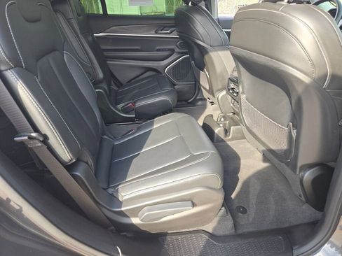 Used 2021 Jeep Grand Cherokee L Limited w/ Trailer Tow Group (B) image 9