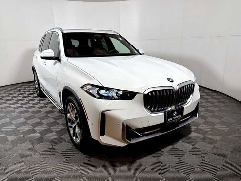 Certified 2024 BMW X5 xDrive40i image 2