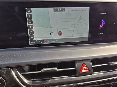 Certified 2024 Kia Seltos S AWD/4WD image 19