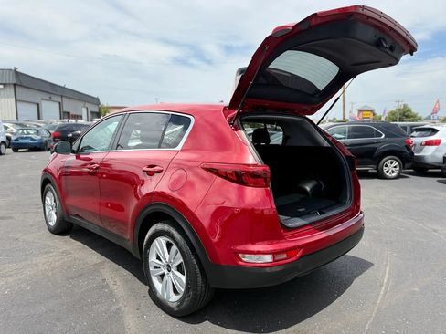 Used 2017 Kia Sportage LX FWD image 8