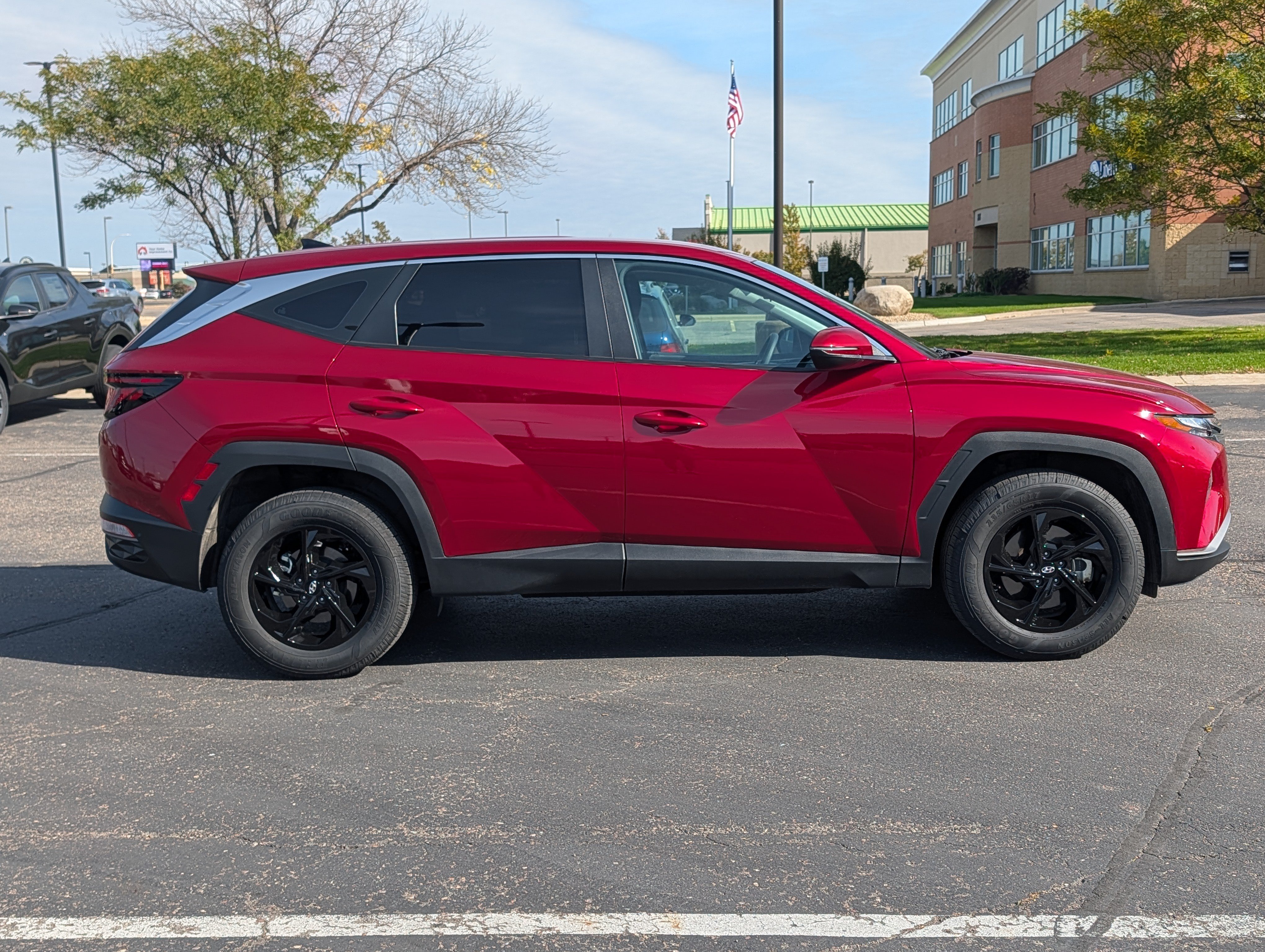 Used 2024 Hyundai Tucson SE AWD/4WD image 6