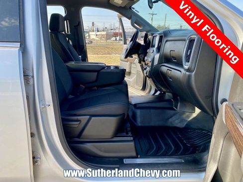 Used 2022 GMC Sierra 2500 SLE w/ X31 Off-Road Package image 25