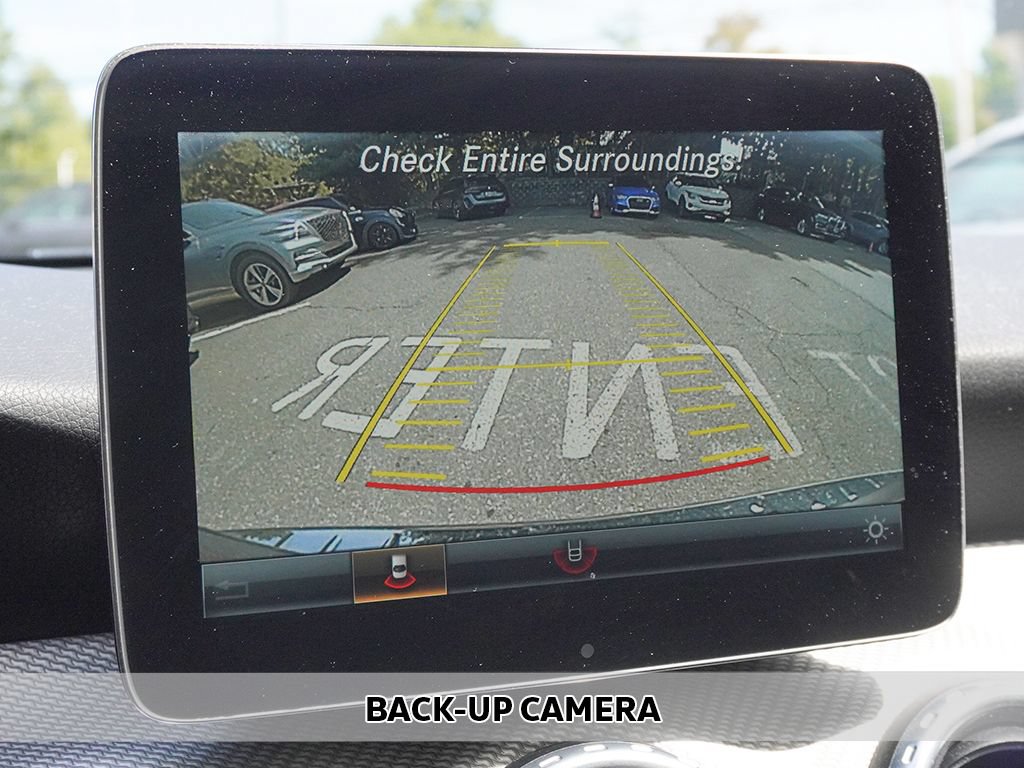 Used 2017 Mercedes-Benz GLA 250 4MATIC image 5