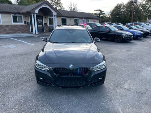 Used 2018 BMW 340i xDrive Sedan w/ Premium Package image 8