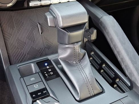 Used 2025 Toyota Tacoma SR5 image 14