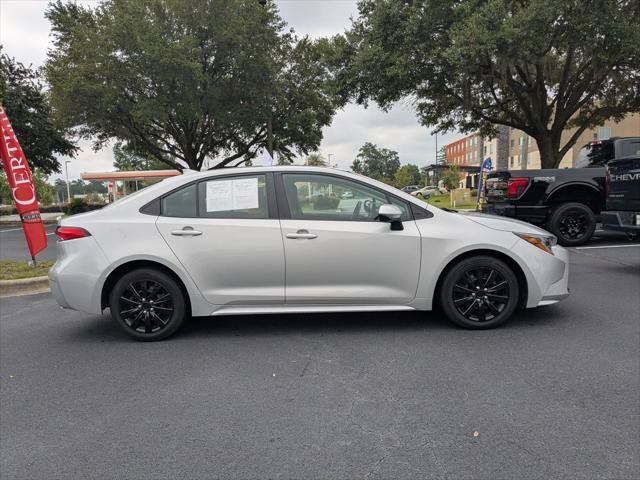 Certified 2024 Toyota Corolla LE FWD image 3