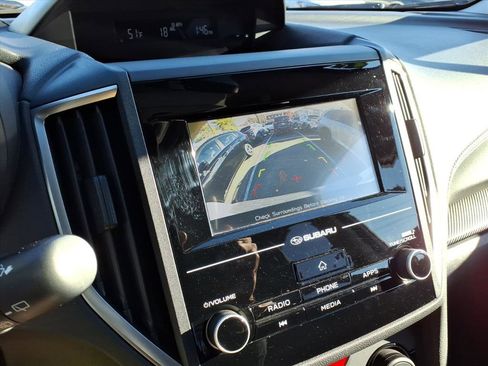 Used 2018 Subaru Crosstrek 2.0i Premium image 19