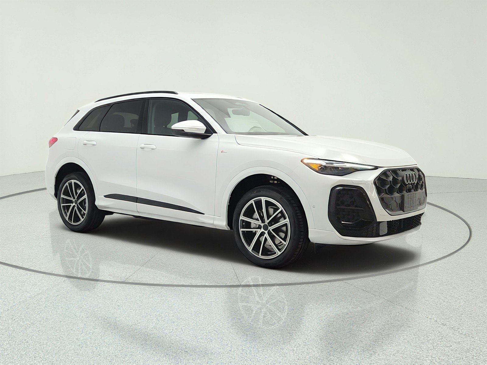 New 2026 Audi Q5 Premium Plus AWD/4WD image 3