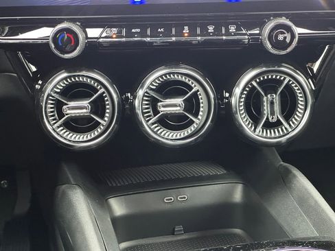 New 2026 Chevrolet Blazer EV LT image 16