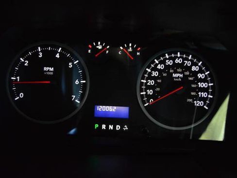 Used 2011 RAM 1500 Express image 15