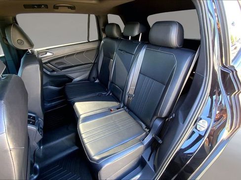 Used 2024 Volkswagen Tiguan SE R-Line w/ MDO Package, Two-Row AWD/4WD image 24