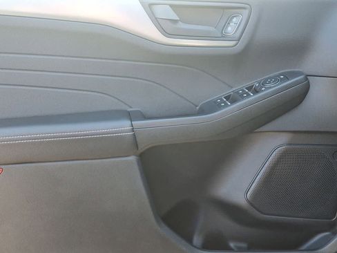 Used 2025 Ford Escape Active image 16