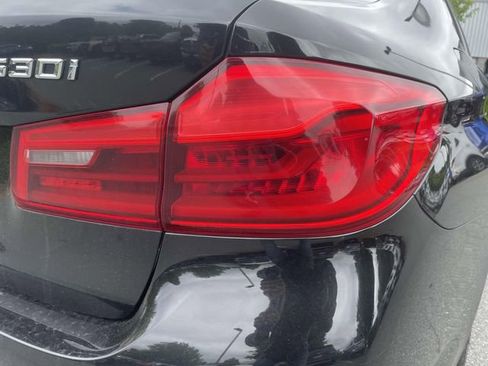Used 2019 BMW 530i xDrive AWD/4WD image 15