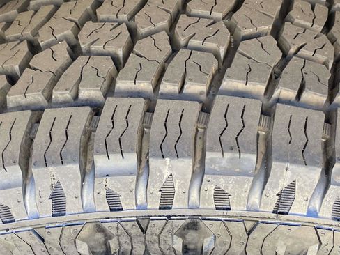 Used 2021 Jeep Gladiator Sport image 21