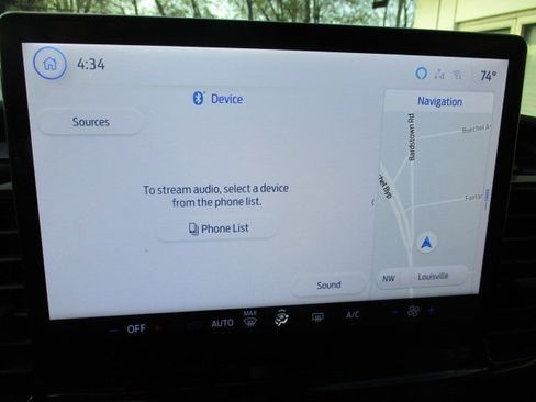 Used 2023 Ford Transit 350 XLT image 16