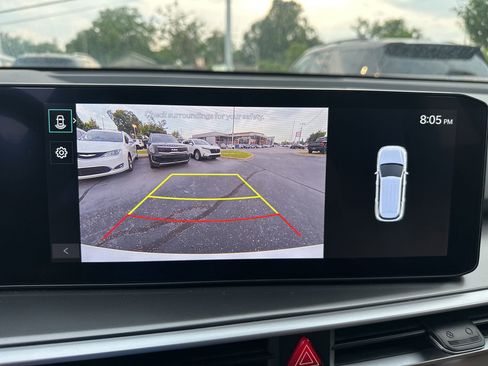 Used 2024 Kia Sorento S image 46