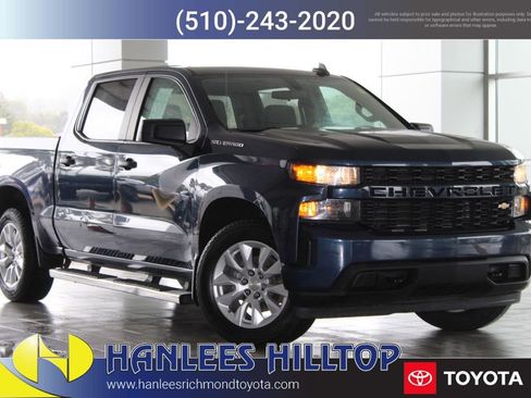 Used 2021 Chevrolet Silverado 1500 Custom image 1