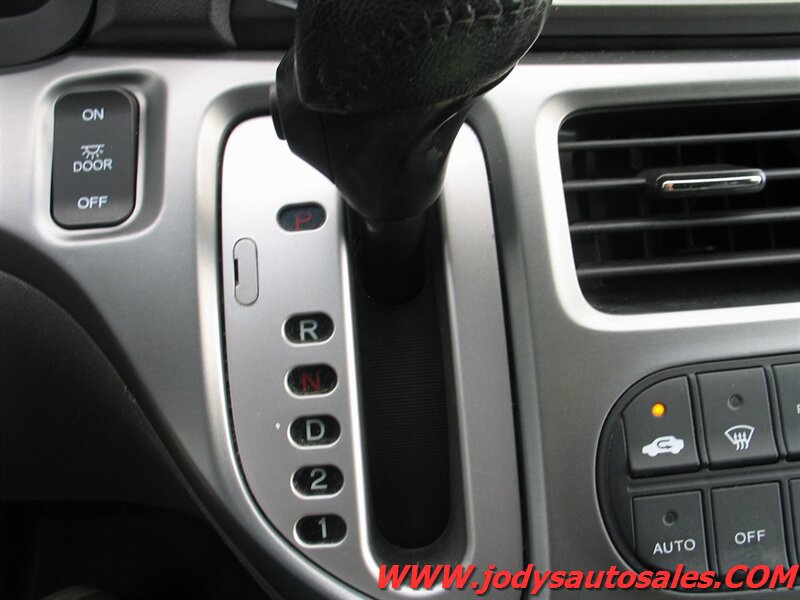 Used 2010 Honda Odyssey Touring image 16