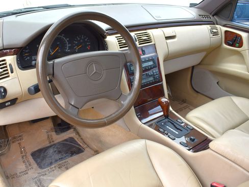Used 1996 Mercedes-Benz E 320 Sedan image 3
