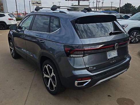 New 2026 Volkswagen Taos SEL AWD/4WD image 7