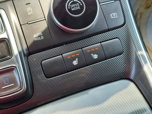 Used 2023 Hyundai Santa Fe SEL FWD image 13