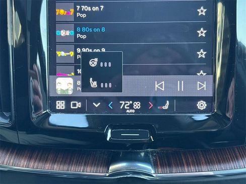 Used 2024 Volvo XC60 B5 Plus w/ Protection Package Premier image 23