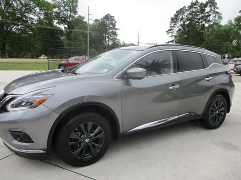 Used 2018 Nissan Murano SV w/ Premium Package image 5
