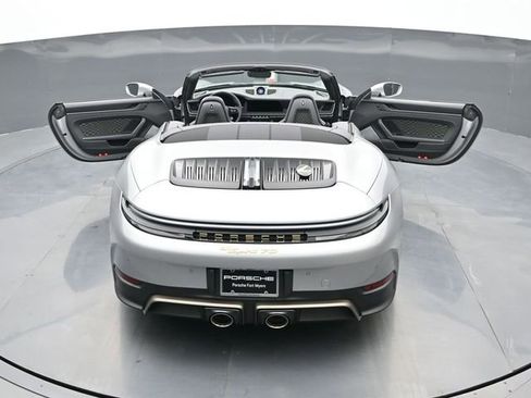 Certified 2026 Porsche 911 GTS RWD image 27