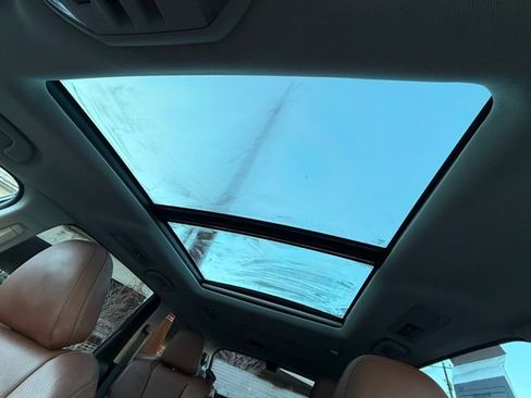 Used 2019 Subaru Ascent Touring image 24