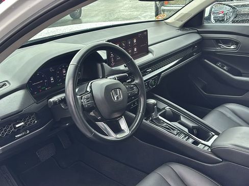 Certified 2023 Honda Accord Touring image 23