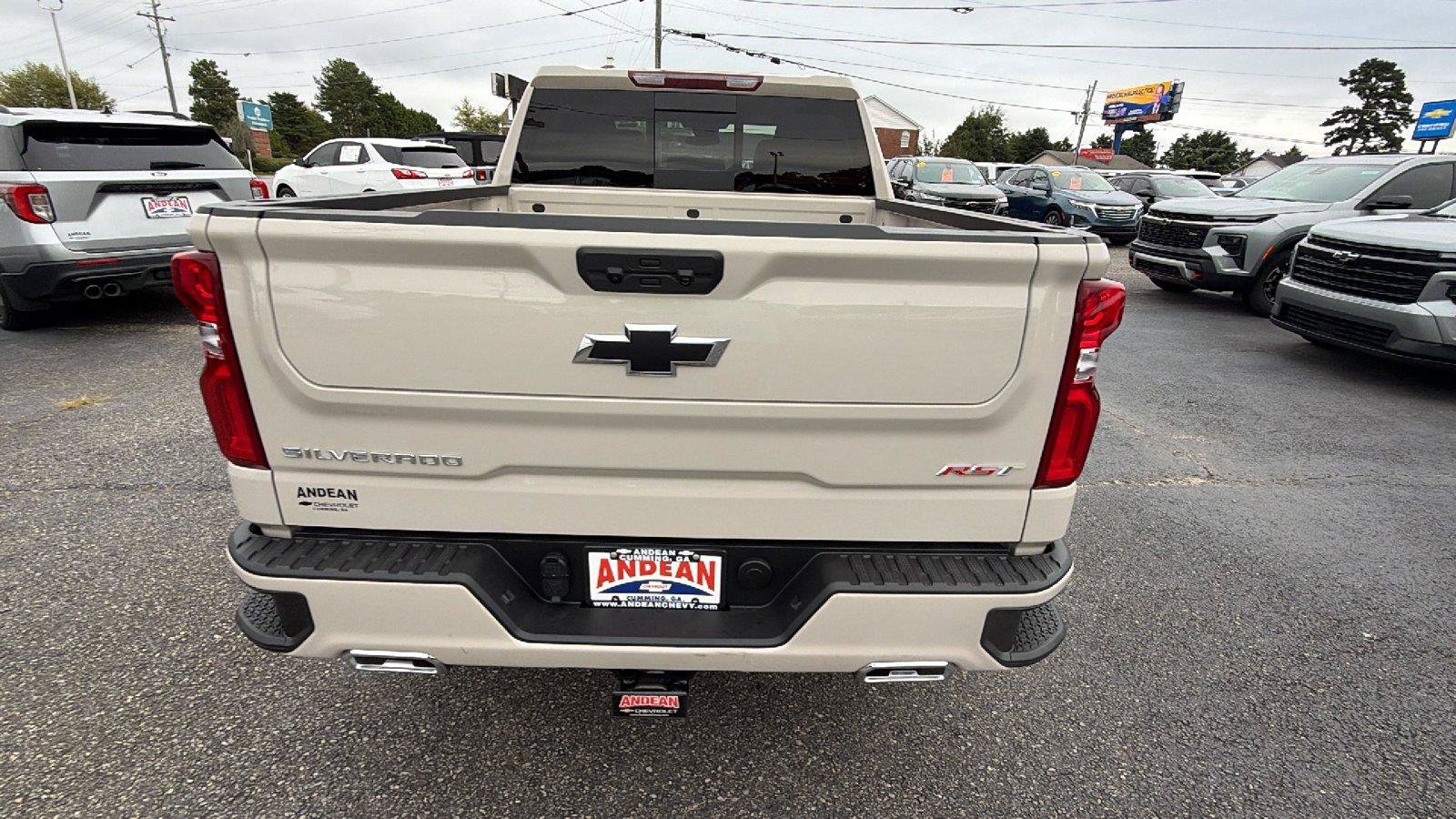 New 2026 Chevrolet Silverado 1500 RST w/ Convenience Package II AWD/4WD image 9