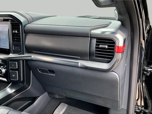 Used 2025 Ford F150 Raptor AWD/4WD image 18