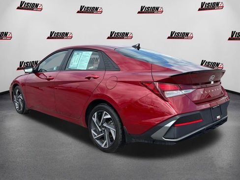 Certified 2025 Hyundai Elantra Sport image 7