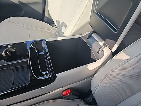 New 2026 Hyundai Tucson Limited AWD/4WD image 24