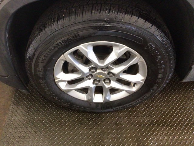 Used 2020 Chevrolet Traverse LS AWD/4WD image 28