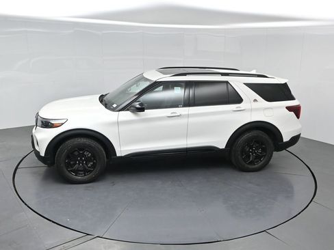 Used 2023 Ford Explorer Timberline w/ Timberline Technology Package AWD/4WD image 38