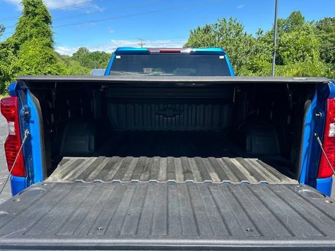 Used 2022 Chevrolet Silverado 1500 Custom Trail Boss w/ LPO, Dark Essentials Package AWD/4WD image 28