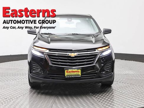 Used 2024 Chevrolet Equinox LS w/ Driver Confidence II Package FWD image 2