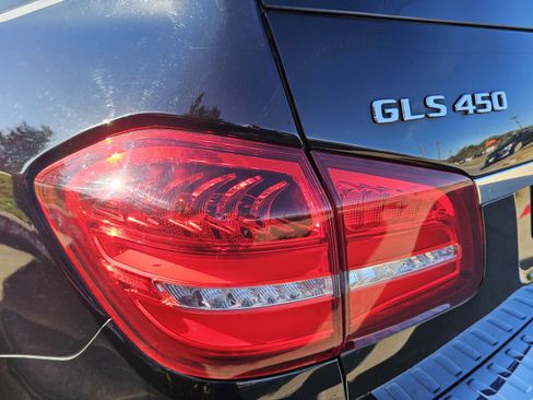 Used 2019 Mercedes-Benz GLS 450 4MATIC w/ Premium 1 Package image 10