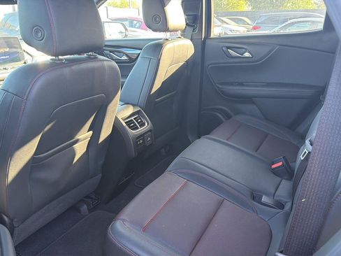 Used 2025 Chevrolet Blazer RS AWD/4WD image 3