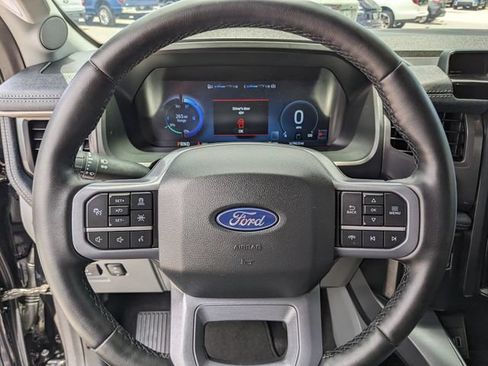Used 2025 Ford F150 Lightning Flash AWD/4WD image 33
